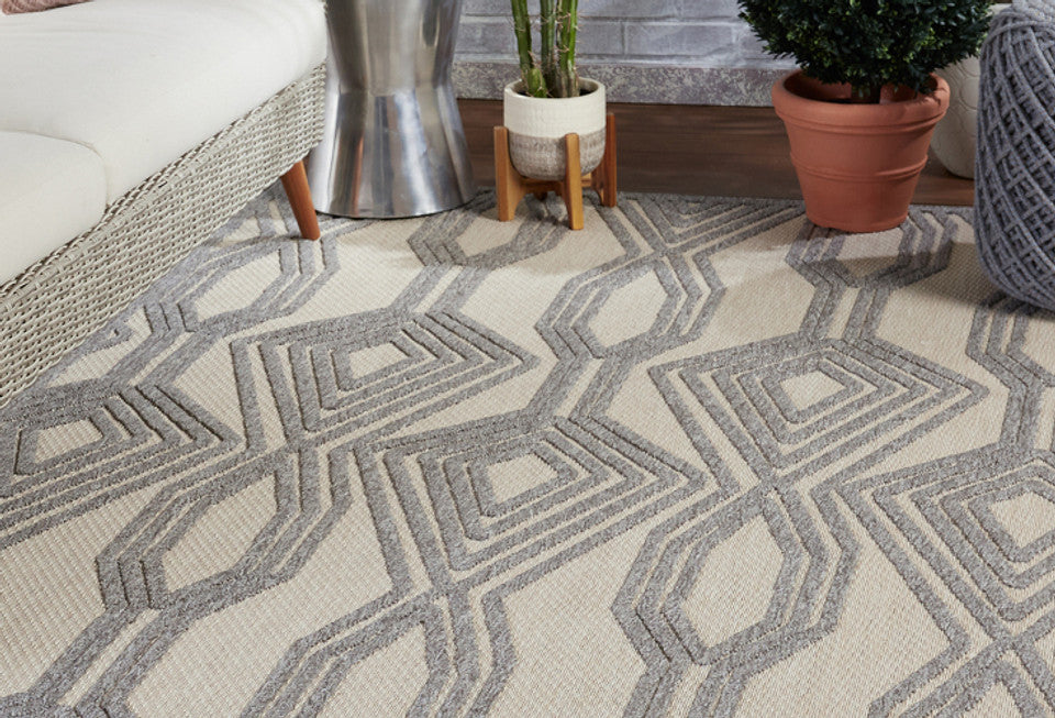 How to Clean Your Outdoor Area Rug