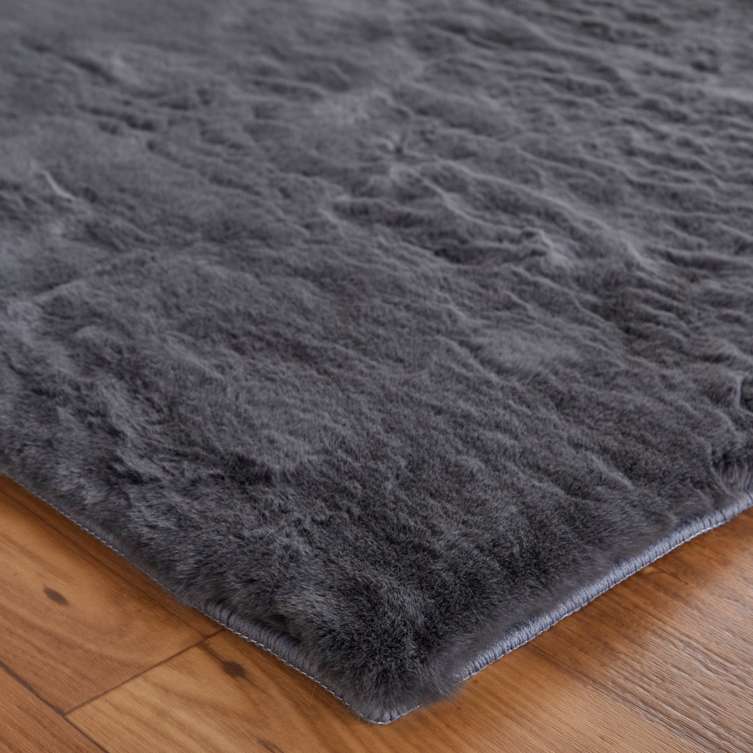 4506F Feizy Rugs Luxe Velour