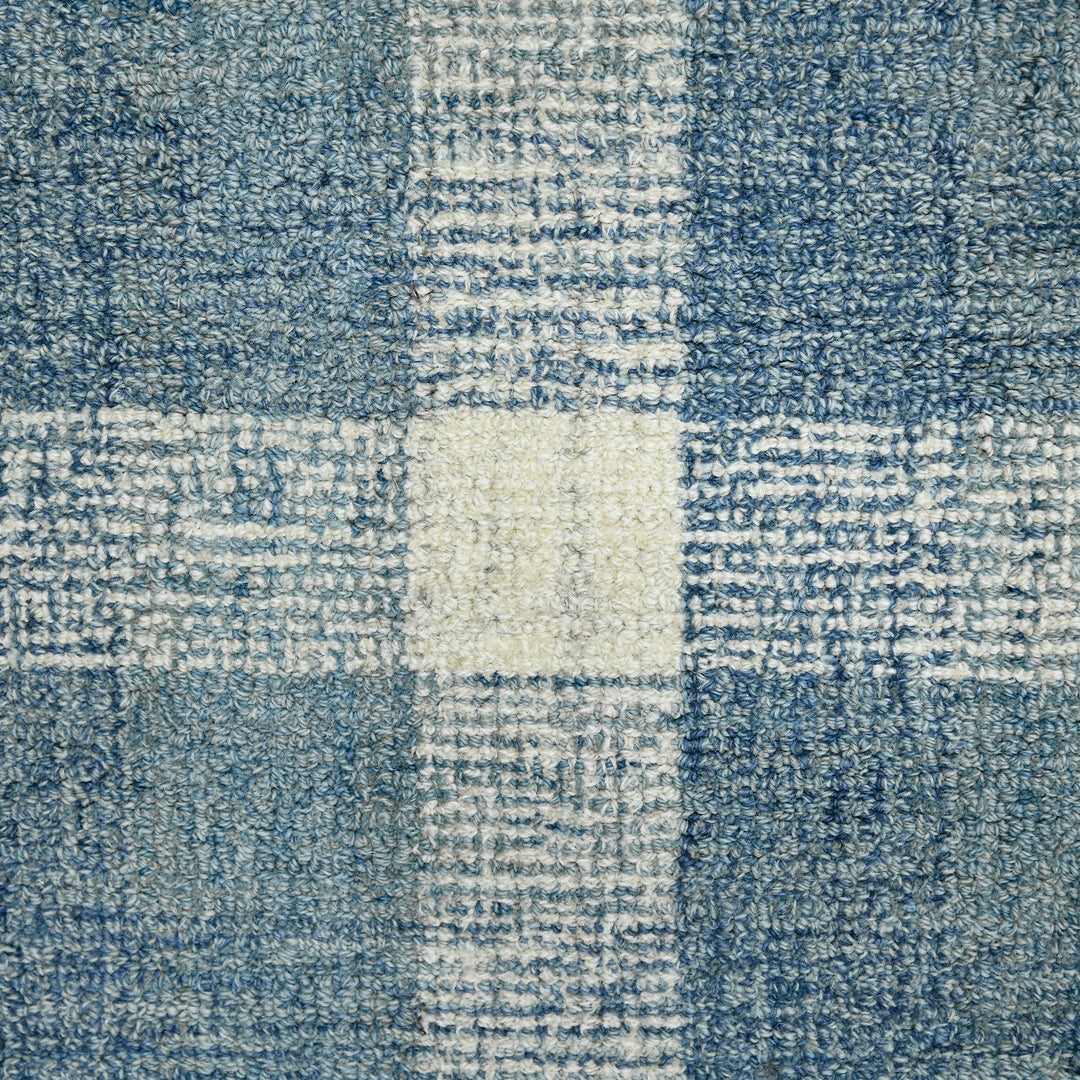 TRA-11 Amer Rugs Tartan